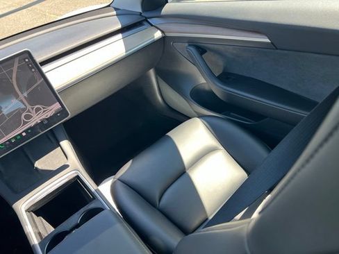 Used 2021 Tesla Model 3 Standard Range Plus RWD image 15