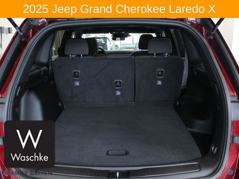 Used 2025 Jeep Grand Cherokee Laredo X w/ Trailer Tow Package image 20