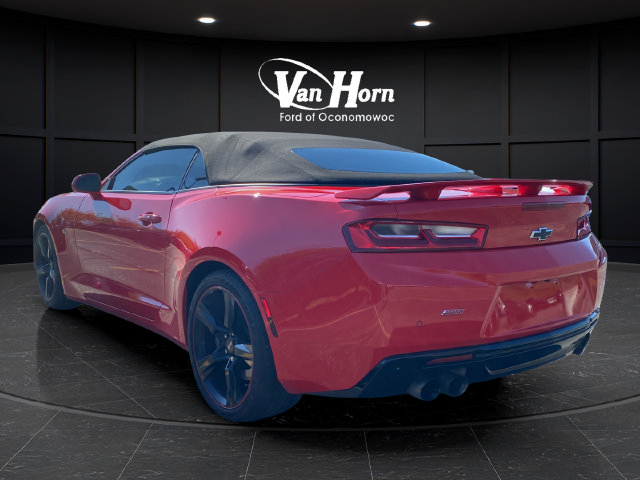 Used 2018 Chevrolet Camaro SS RWD image 5