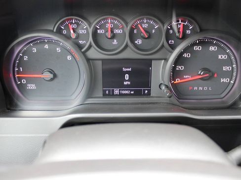 Used 2021 Chevrolet Silverado 2500 Custom w/ Custom Value Package AWD/4WD image 26