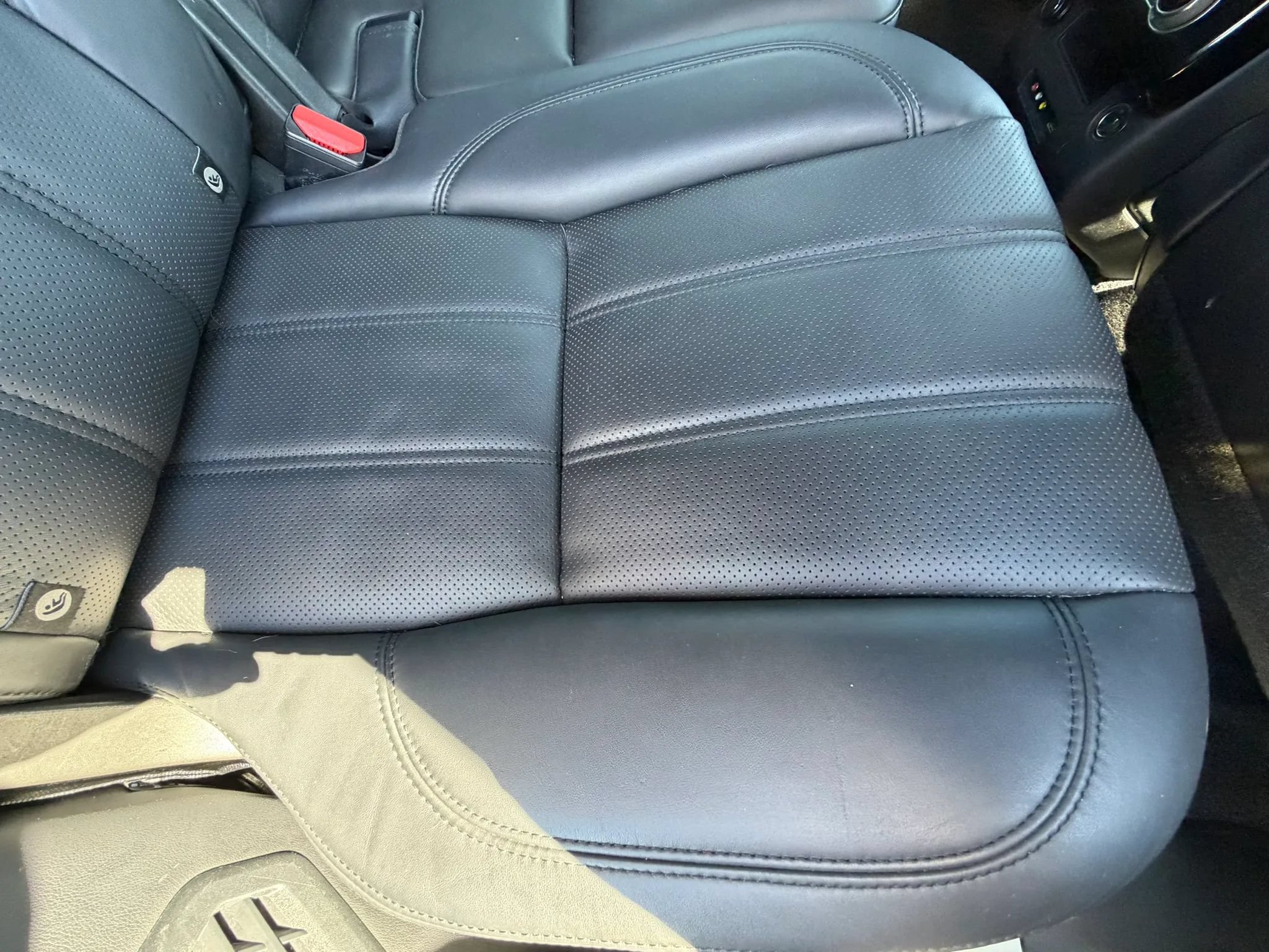 Used 2014 Land Rover Range Rover Supercharged AWD/4WD image 28