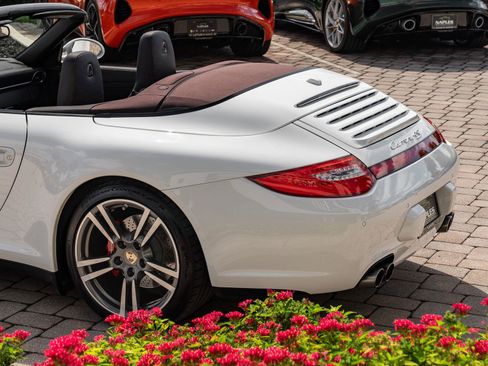 Used 2011 Porsche 911 Carrera 4S AWD/4WD image 34