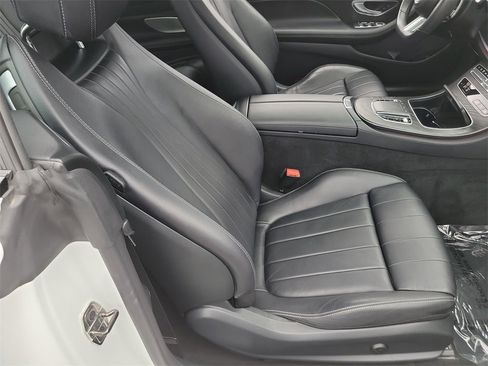 Used 2022 Mercedes-Benz E 450 E 450 image 18