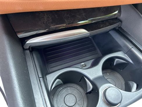 Used 2022 BMW 530i xDrive w/ Premium Package image 24