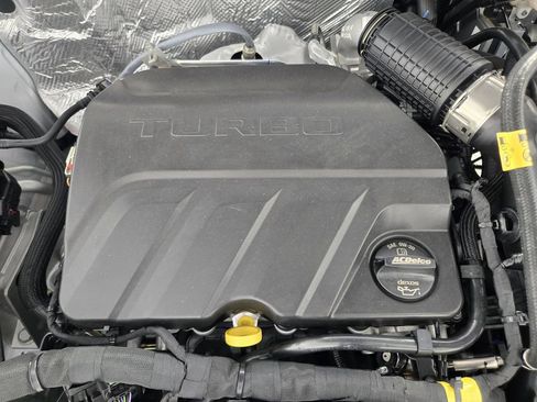 New 2026 Chevrolet Trax LT FWD image 36