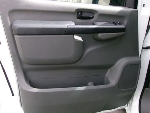 Used 2020 Nissan NV 1500 S RWD image 16