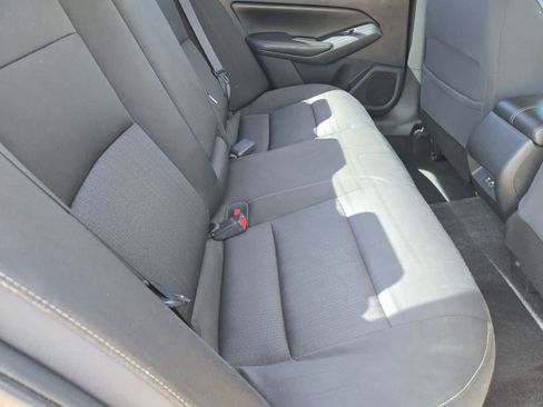 Used 2019 Nissan Altima 2.5 S FWD image 18