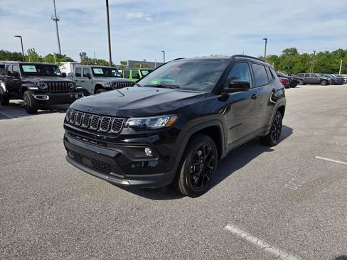 New 2026 Jeep Compass Latitude AWD/4WD image 2
