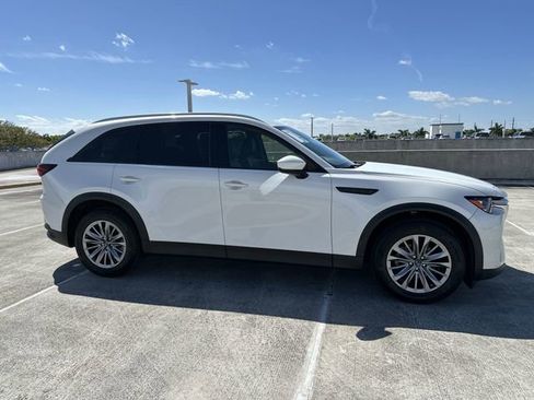 Used 2024 MAZDA CX-90 3.3 Turbo w/ Preferred Package image 34