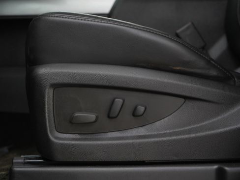 Used 2016 Chevrolet Silverado 1500 LTZ Z71 w/ LTZ Plus Package image 23