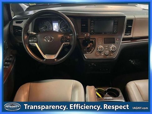 Used 2018 Toyota Sienna Limited Premium w/ Protection Package AWD/4WD image 14