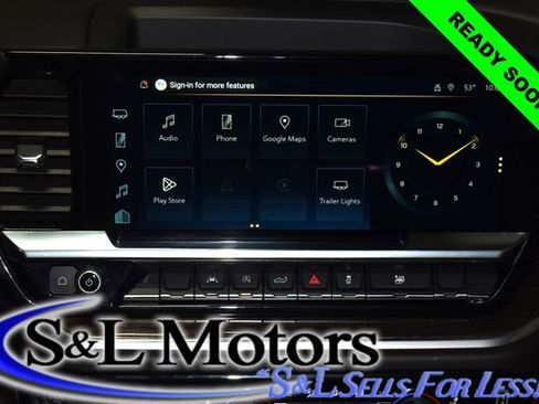 Used 2025 Chevrolet Silverado 1500 LT image 17