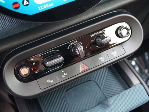 Used 2025 MINI Cooper Countryman S w/ Comfort Package Max image 23