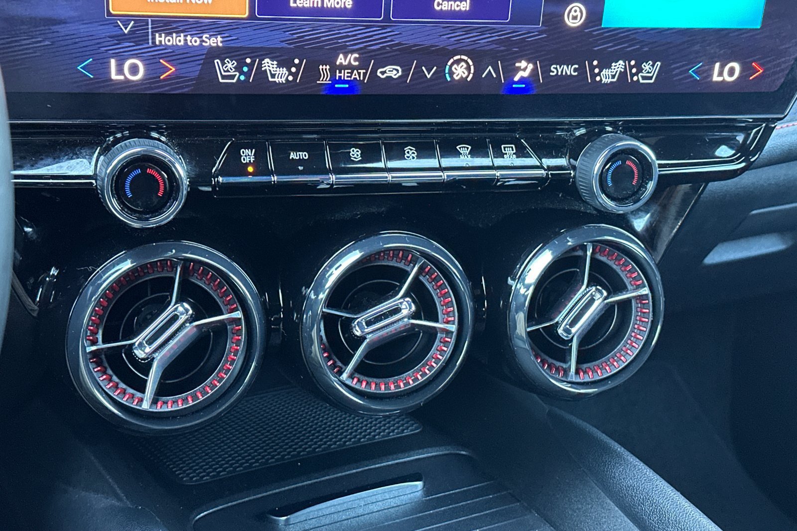 Used 2024 Chevrolet Blazer EV RS AWD/4WD image 21