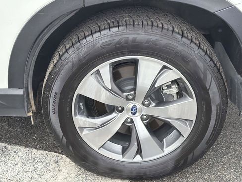 Used 2020 Subaru Ascent Premium w/ Convenience Package image 31