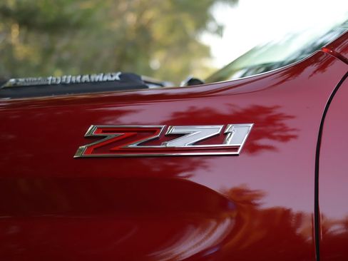Used 2025 Chevrolet Silverado 2500 LTZ w/ LTZ Premium Package AWD/4WD image 43