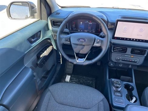 New 2025 Ford Maverick XLT w/ XLT Luxury Package image 19