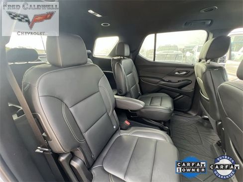 Used 2023 Chevrolet Traverse LT w/ Midnight/Sport Edition image 26