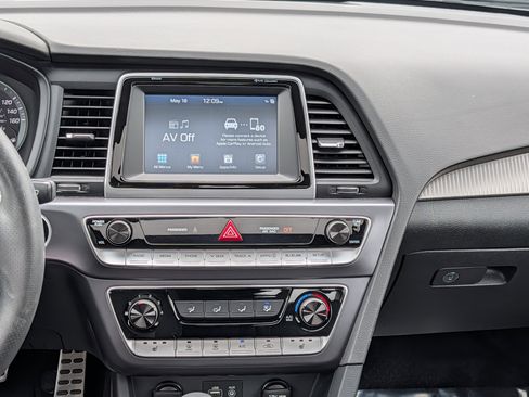 Used 2018 Hyundai Sonata Sport FWD image 15