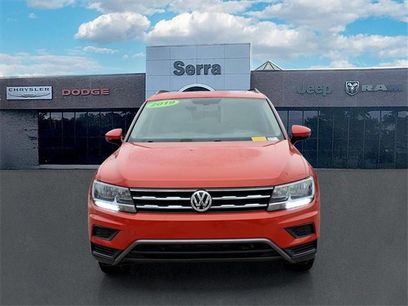 Used 2019 Volkswagen Tiguan SE w/ Panoramic Sunroof Package