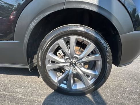 Used 2023 MAZDA CX-30 AWD 2.5 S w/ Premium Package image 11