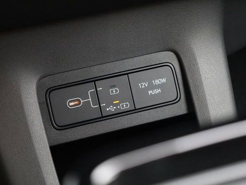 New 2025 Hyundai Ioniq 5 SE AWD/4WD image 22