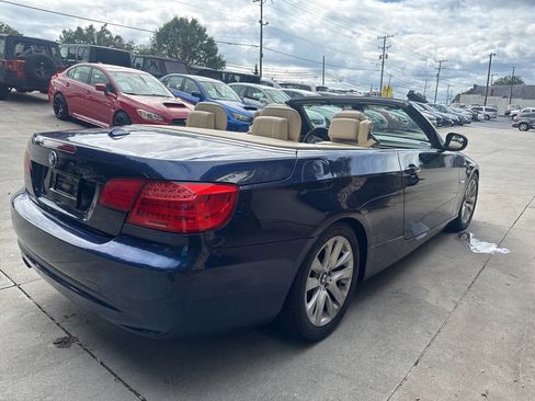 Used 2013 BMW 328i Convertible image 6