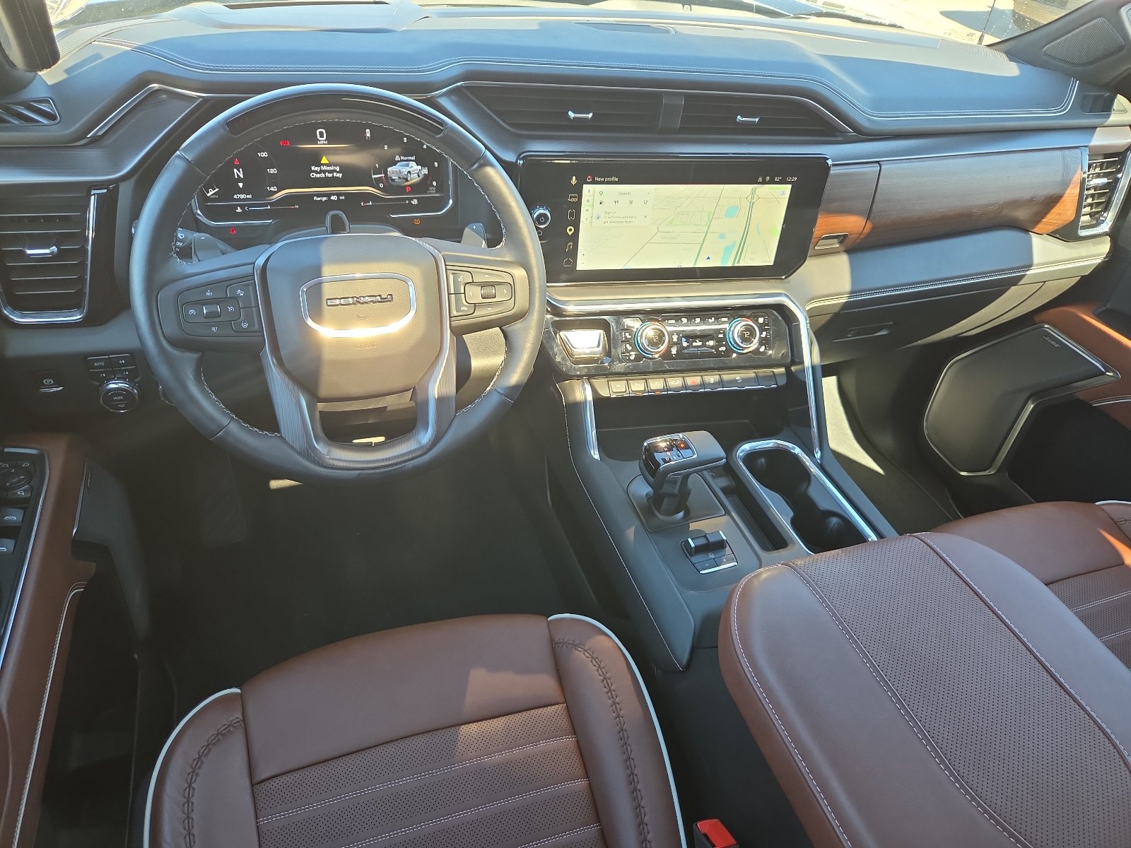 Used 2025 GMC Sierra 1500 Denali Ultimate AWD/4WD image 11