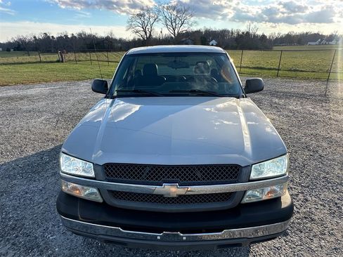 Used 2005 Chevrolet Silverado 1500 4x4 Regular Cab image 10