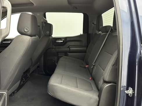 Used 2022 Chevrolet Silverado 1500 Custom image 17