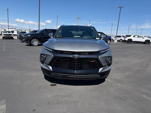 Used 2023 Chevrolet Blazer RS w/ Driver Confidence II Package FWD image 8