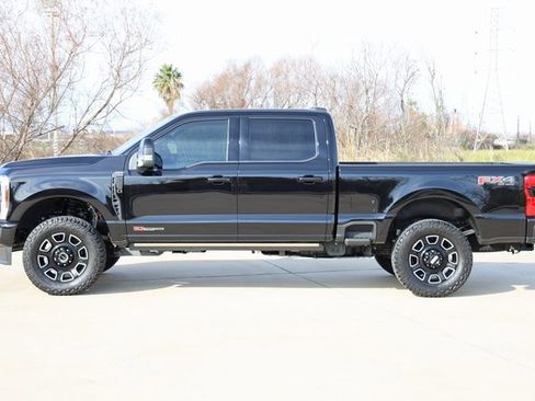 Used 2025 Ford F250 Platinum image 5