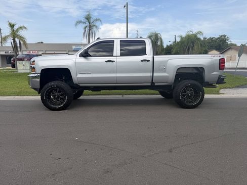 Used 2016 Chevrolet Silverado 2500 W/T w/ WT Convenience Package AWD/4WD image 6