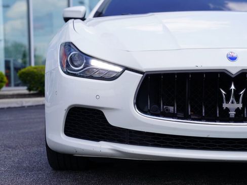 Used 2017 Maserati Ghibli S Q4 AWD/4WD image 21