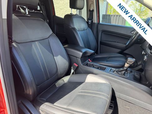 Used 2022 Ford Ranger Lariat w/ Tremor Off-Road Package AWD/4WD image 9