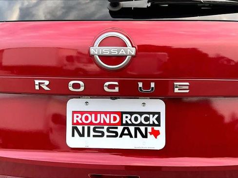 Certified 2023 Nissan Rogue SV w/ SV Premium B Package image 10