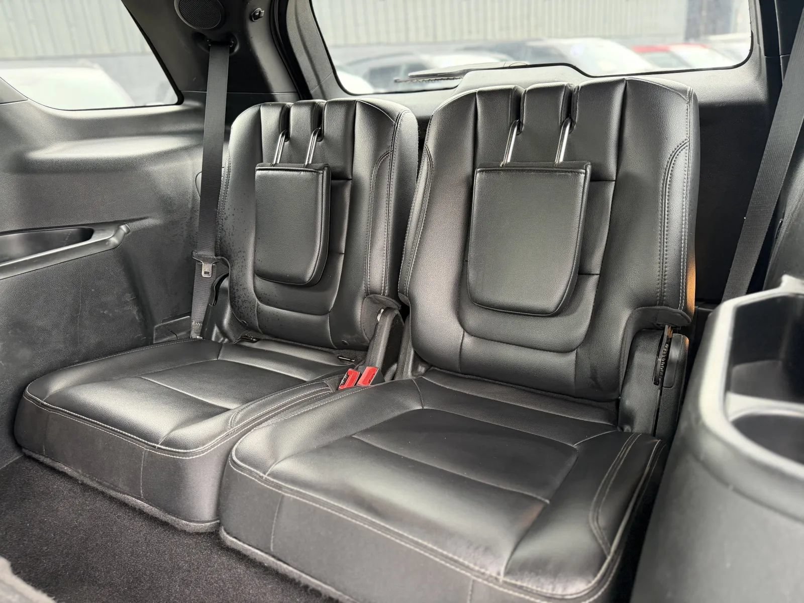 Used 2019 Ford Explorer Limited w/ Class III Trailer Tow Package FWD image 17