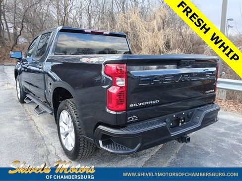 Used 2022 Chevrolet Silverado 1500 Custom image 4