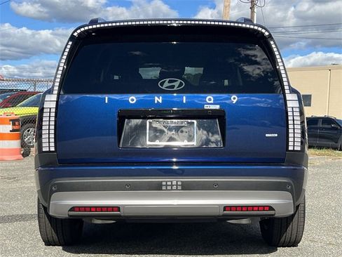 New 2026 Hyundai Ioniq 9 SE image 32