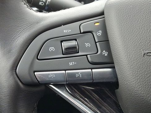 Certified 2025 Cadillac XT6 Premium Luxury w/ Technology Package image 23