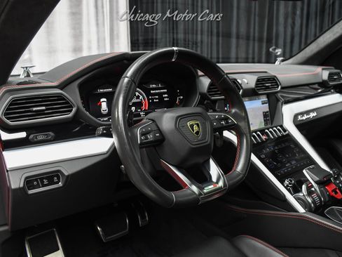 Used 2019 Lamborghini Urus image 8