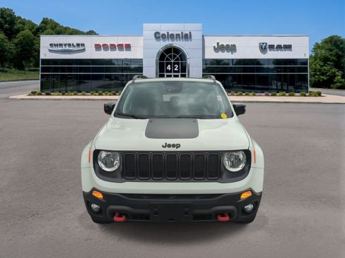 Used 2023 Jeep Renegade Trailhawk w/ Sun/Sound Group AWD/4WD image 10