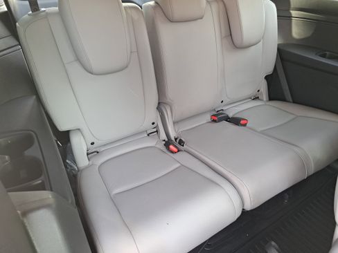 Used 2024 Honda Odyssey Touring image 12