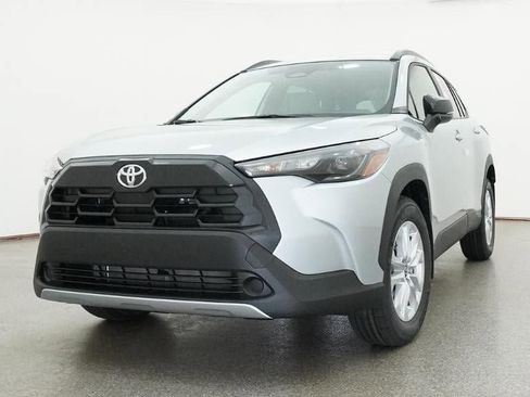 New 2026 Toyota Corolla Cross LE image 32