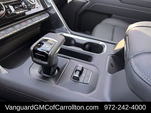 New 2026 GMC Sierra 1500 Denali w/ Denali Reserve Package image 17