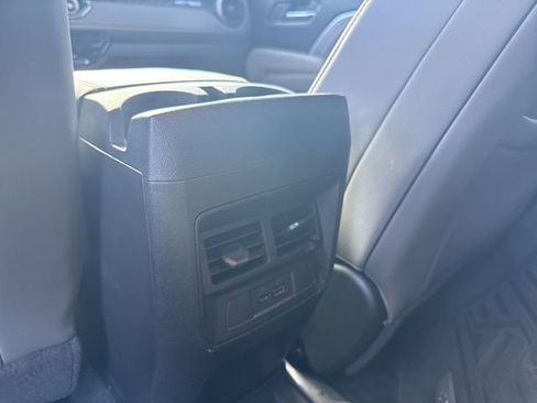 Used 2024 Chevrolet Colorado ZR2 w/ Technology Package image 20