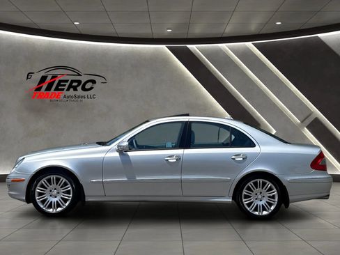 Used 2008 Mercedes-Benz E 350 Sedan image 7