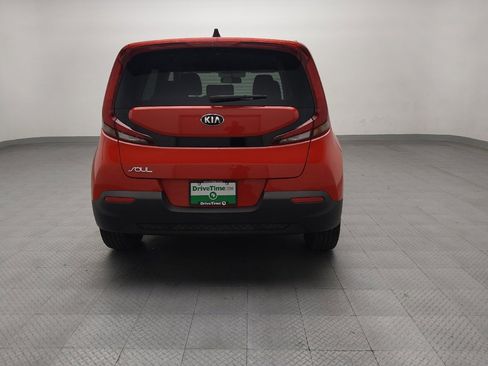 Used 2020 Kia Soul LX image 7