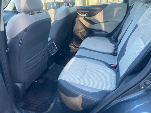 Used 2023 Subaru Forester Premium image 29