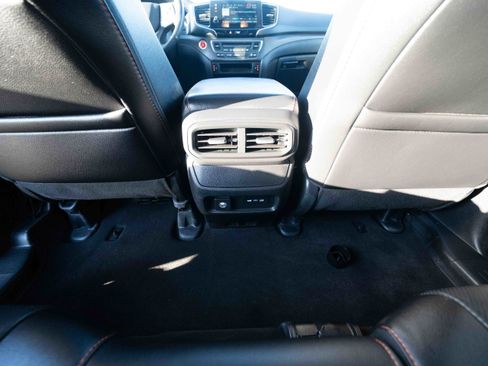 Certified 2024 Honda Passport TrailSport image 22